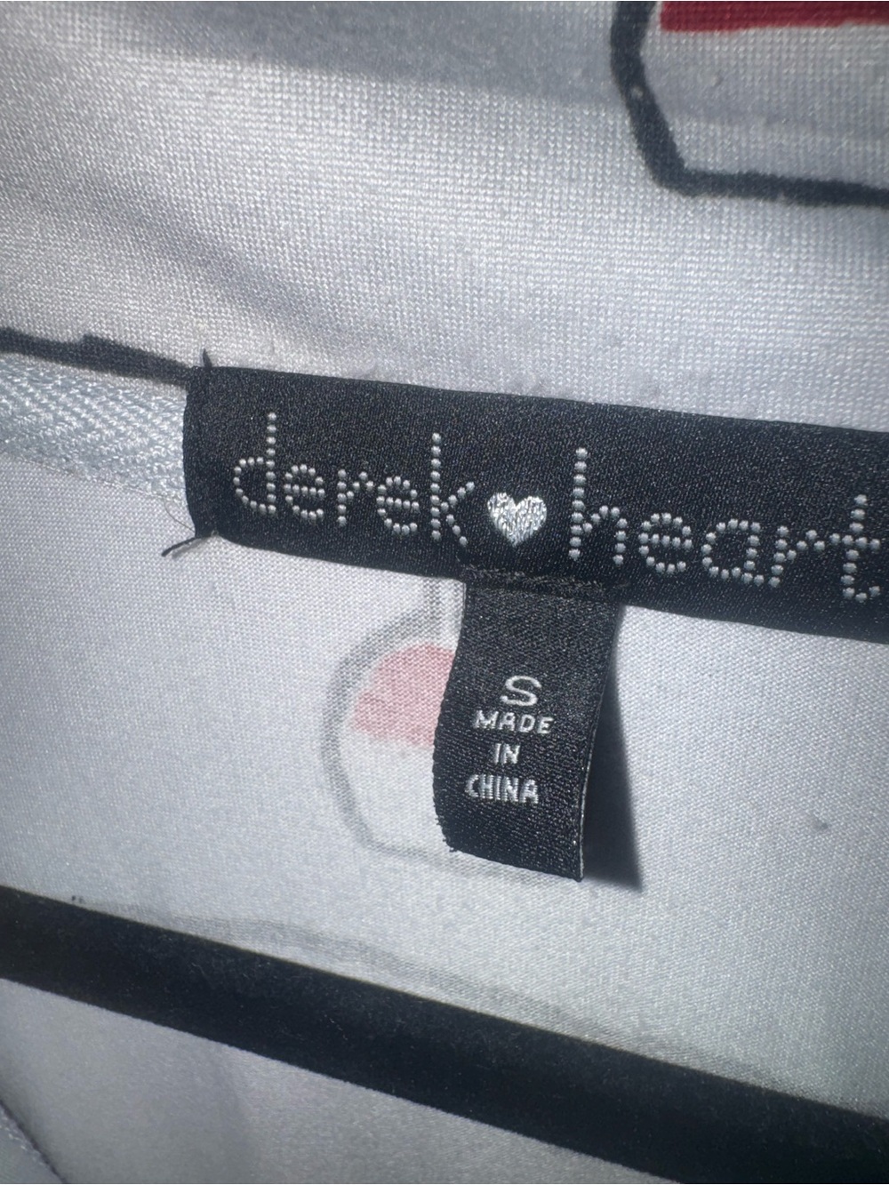 Derek Heart White Short-Sleeve Pajama Top with Pink & Red Heart Wine Print - Picture 2 of 5